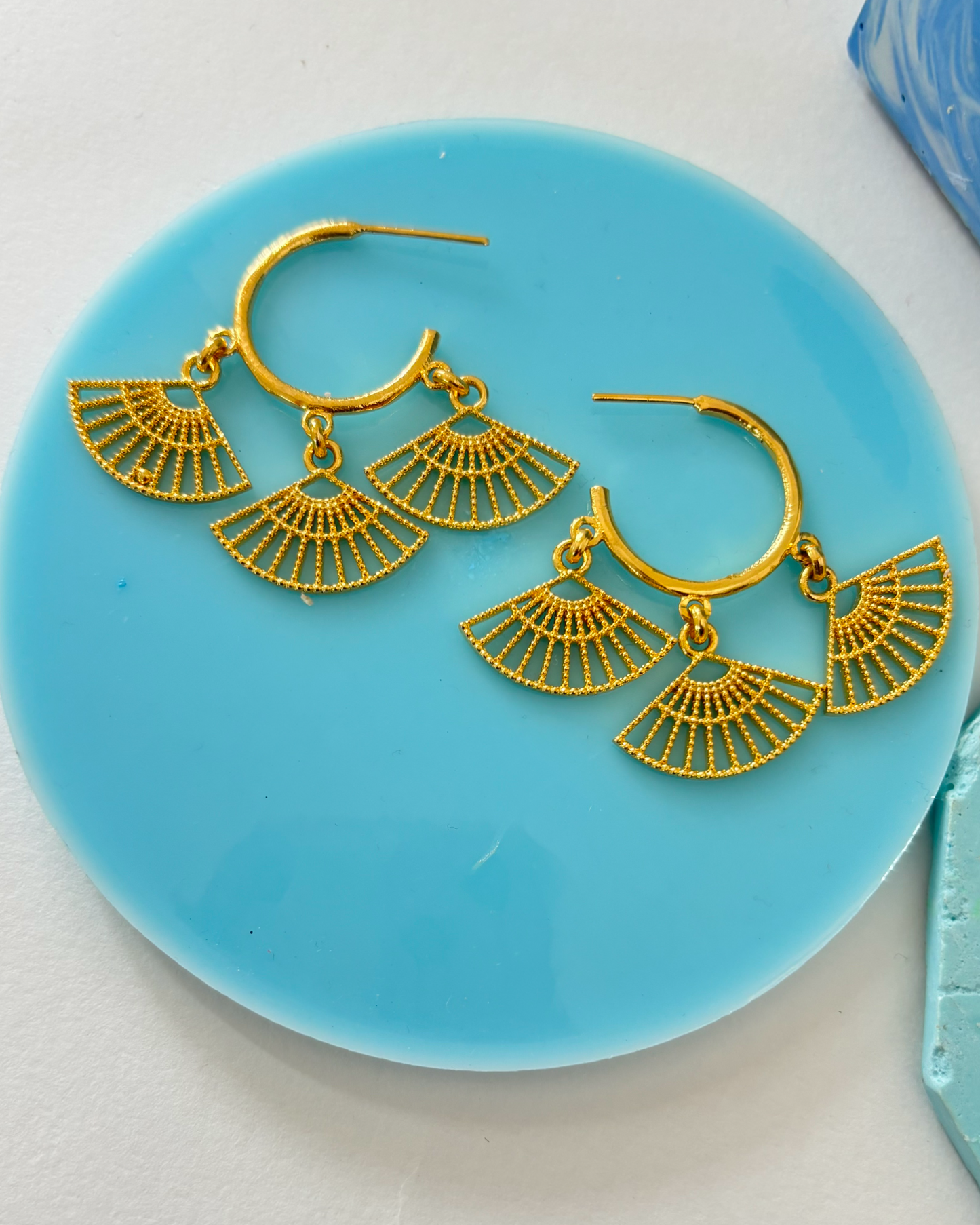 Golden Fan Hoops