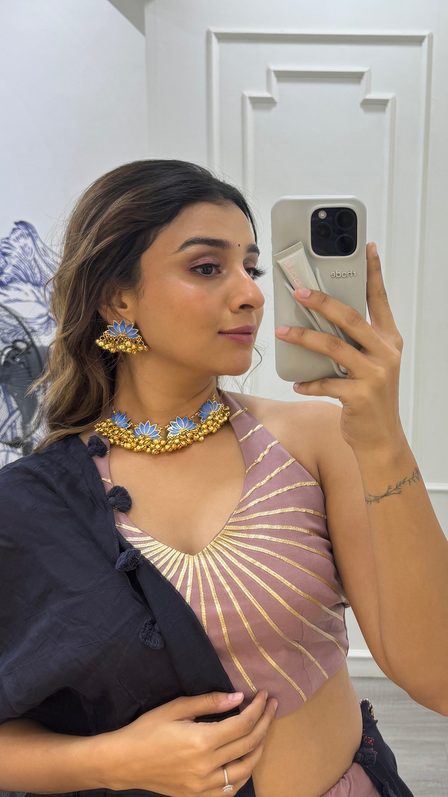 Lotus ghunghroo choker set