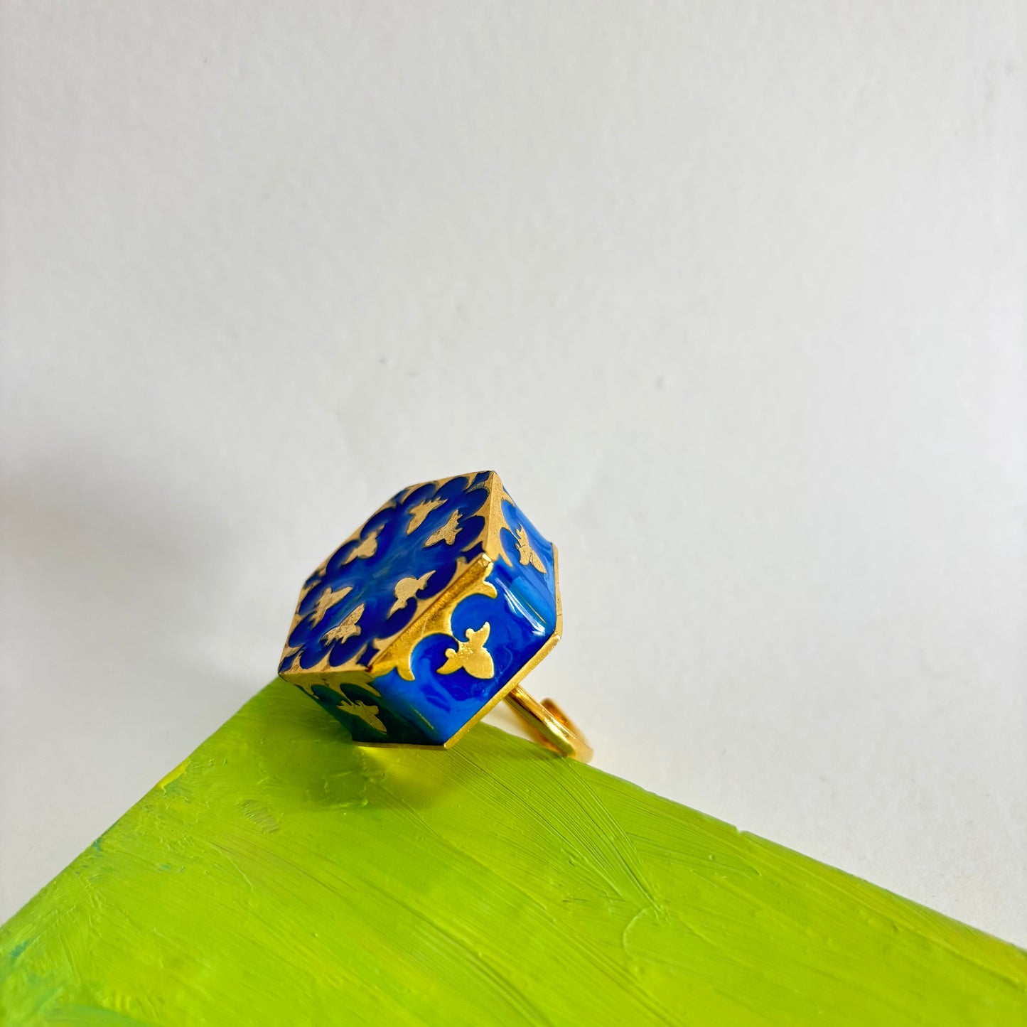 Arabesque Ring