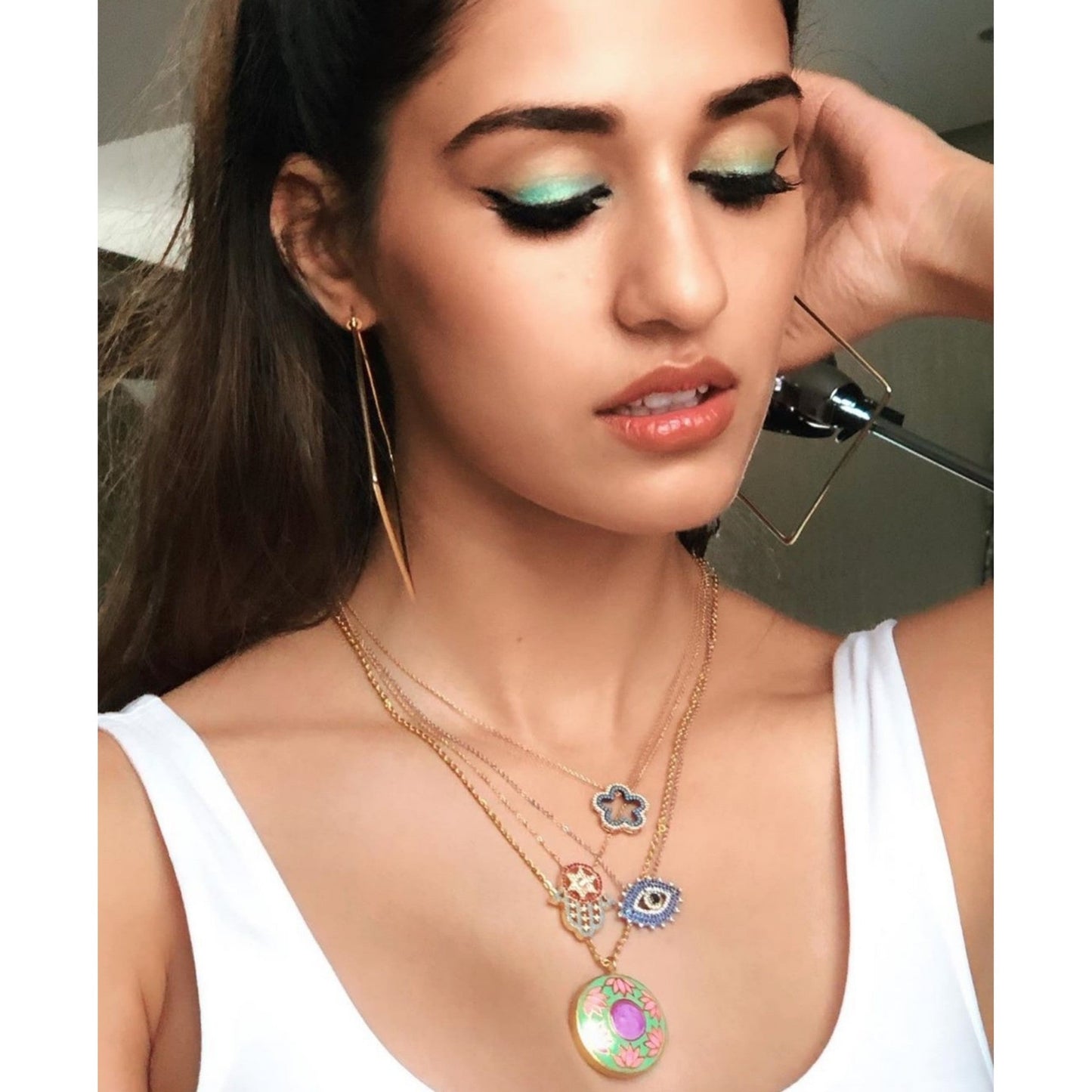 Lotus pendant