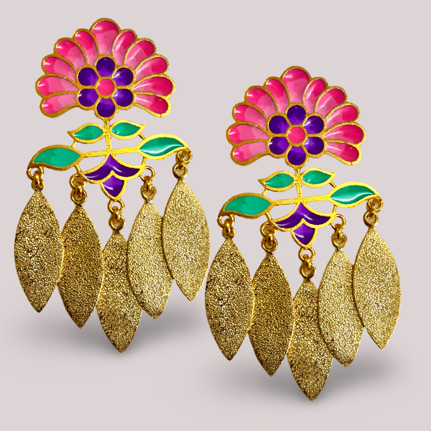 Royal bloom danglers