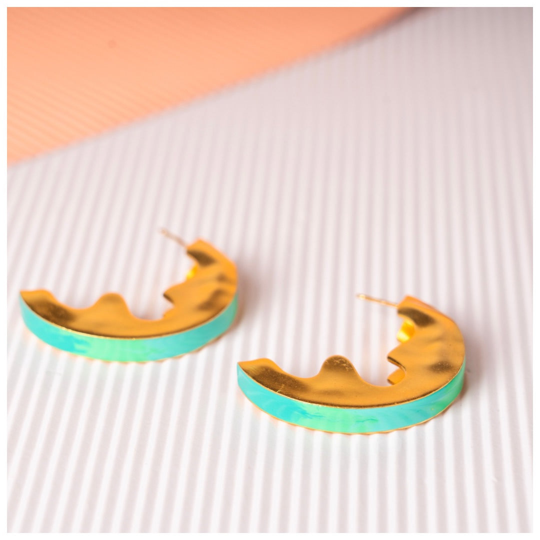 Chunky wave hoops