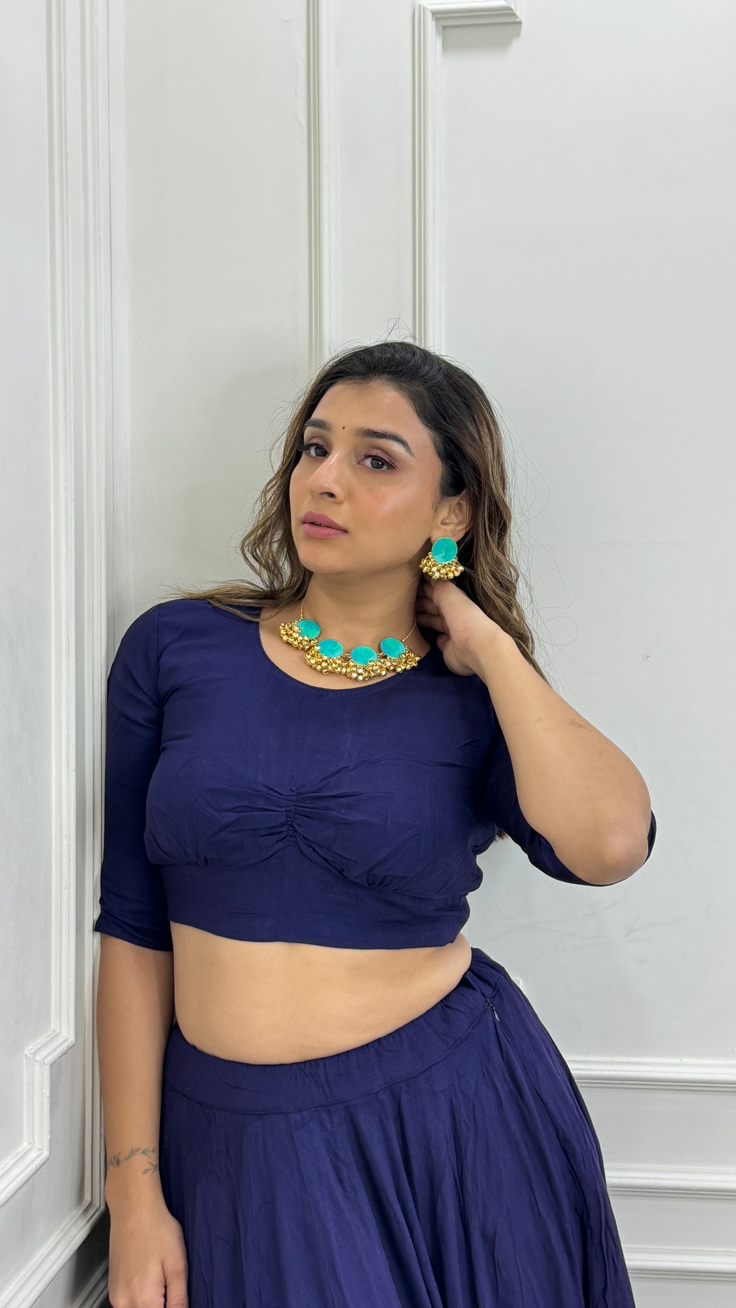 The colour carnival choker